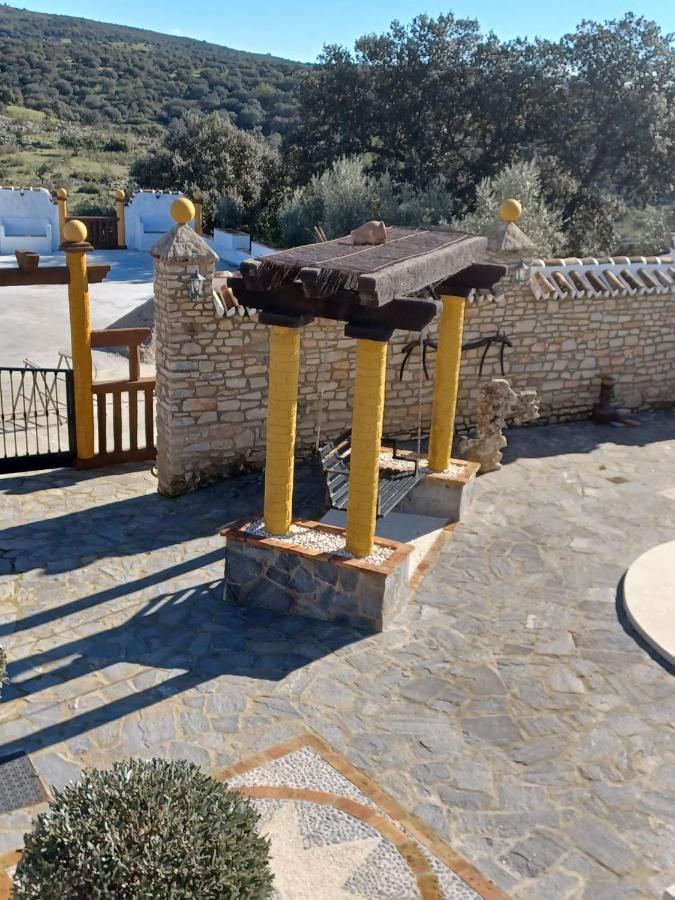 Villa Martinez Alquiler Rural Isabel Alcalá del Valle Exteriör bild